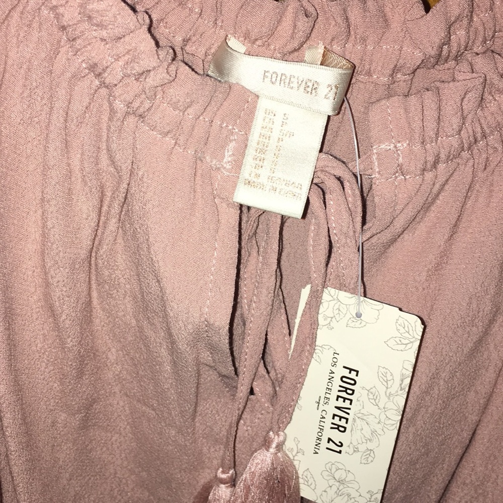 Forever 21 off shoulder crop top - Picture 2 of 2